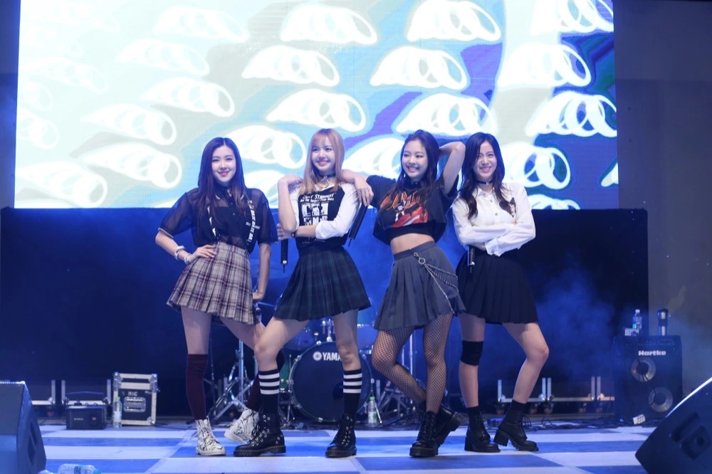 BLACKPINK Debuts New Track “Jump” on Deadline World Tour