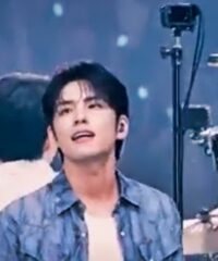 DAY6 K-Pop Band On The 10th Anniversary Tour - Via Kpop Echo - YouTube