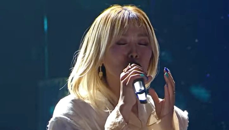 K-Pop star SoHyang - Tara Simon Studios - YouTube