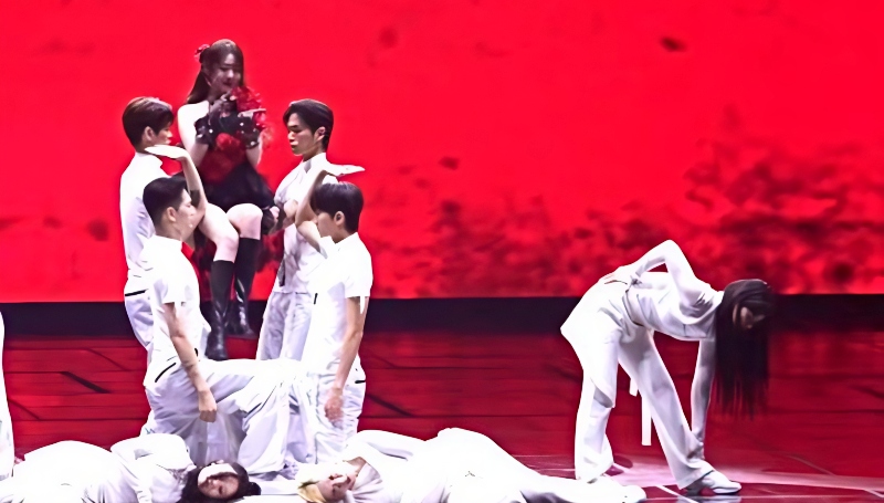 Critics felt Eight was too similar to other songs - Rock Music - YouTube