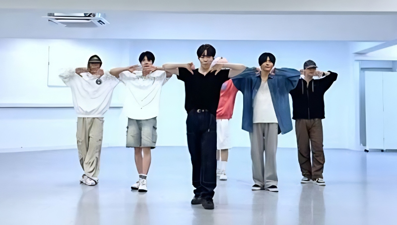 NINE.i official - YouTube