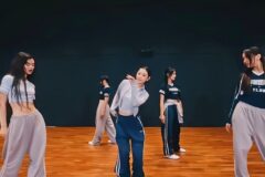 NewJeans K-Pop Girl Group - NewJeans - YouTube